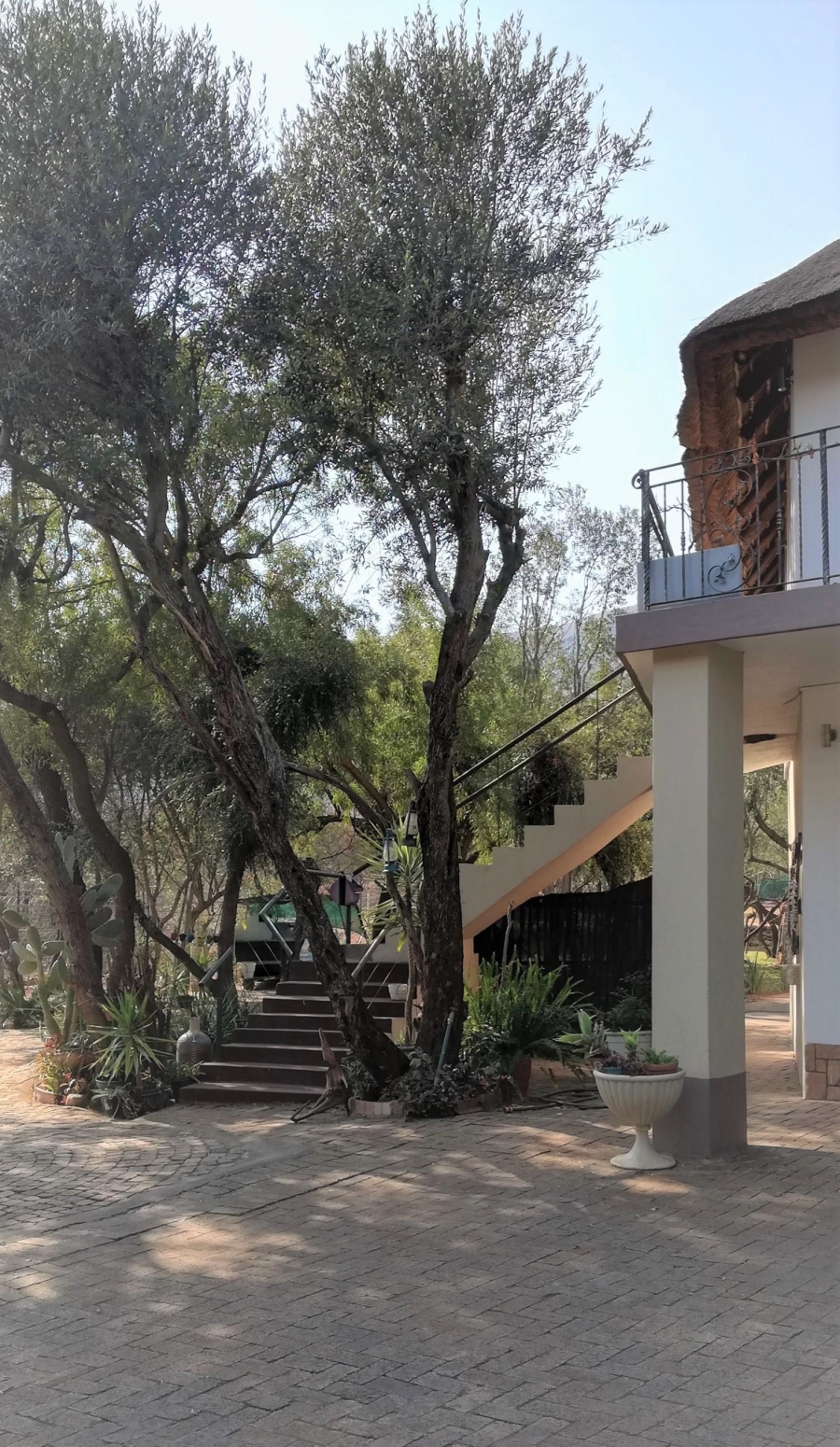 4 Bedroom Property for Sale in Hartbeespoort Rural North West